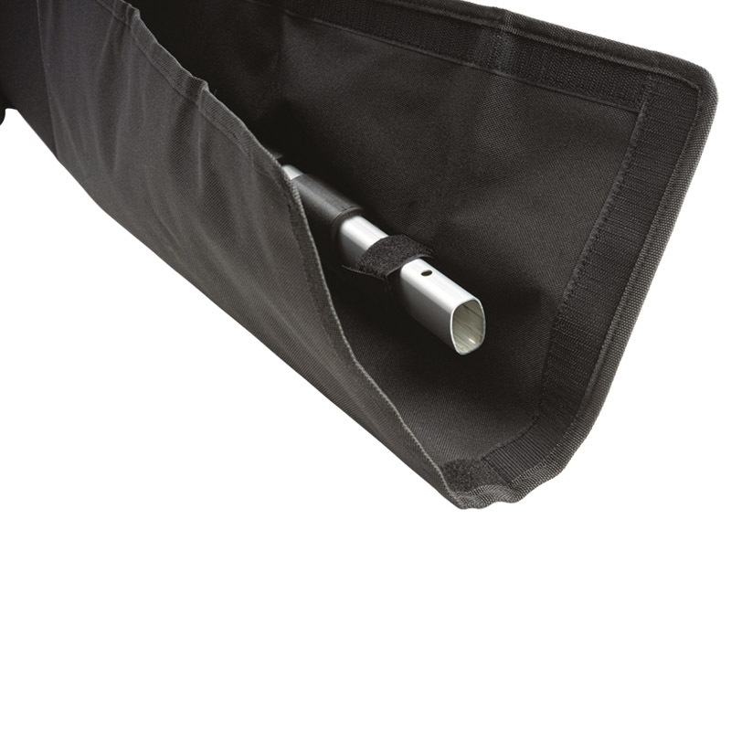 Teleskopická pila s kalenými zuby na prořezávání stromů o celkové vytažené délce 4900 mm