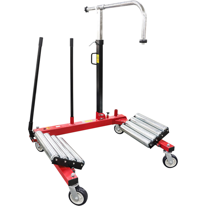 Manipulační vozík pro montáž kol traktorů pro velká kola o průměru 1000-2200 mm