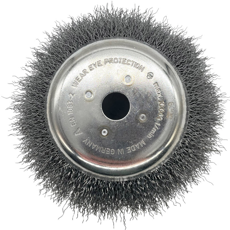 Ocelový drátěný kartáč na plevel do křovinořezu o průměru 180 mm s dírou o průměru 20 mm