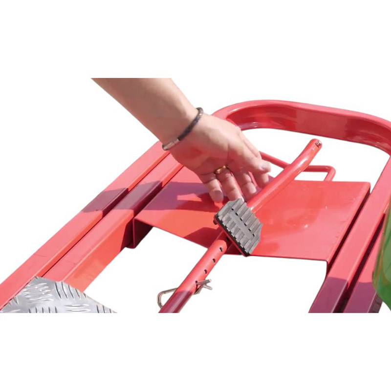 Zvedák Clip Lift Magnum pro zahradní traktor na sečení trávy s nosností 500 kg zvedací zařízení pro traktůrek