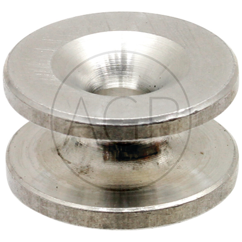 Závit oka o délce 8,03 mm a vnějším průměru 16 mm