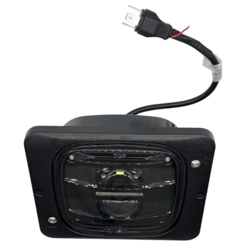 Hlavní LED světlomet 12/24 V pro traktory Case IH, Deutz-Fahr, Fendt, John Deere, Mercedes-Benz, Steyr a Zetor